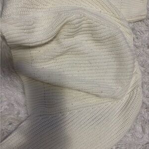 Cream Knit Women's Sweater - Classic Cozy Style